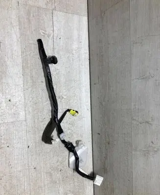 Rear door wiring loom