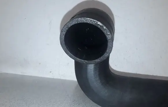 BMW 5 E39 Intercooler hose/pipe 11612246724 2246724
