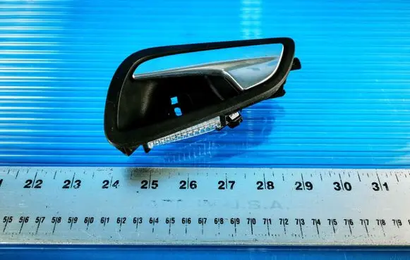 Ford Focus Front door interior handle AM51U22601CDW