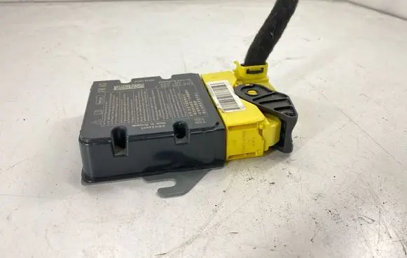 Audi A3 S3 8V Airbag control unit/module 5Q0959655J 5Q0959655JZ00