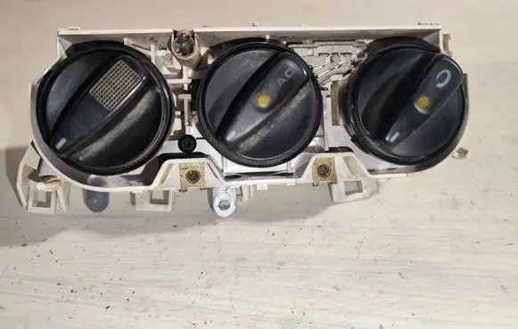 Ford Galaxy Climate control unit 95nw18d451a