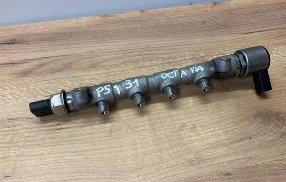 Skoda Octavia Mk3 (5E) Fuel main line pipe 04L130089F