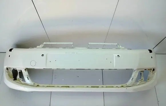 Volkswagen Golf VI Front bumper 5K0807221