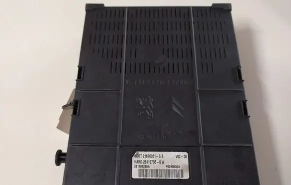 Citroen C4 I Comfort/convenience module 9663510180 281197280A