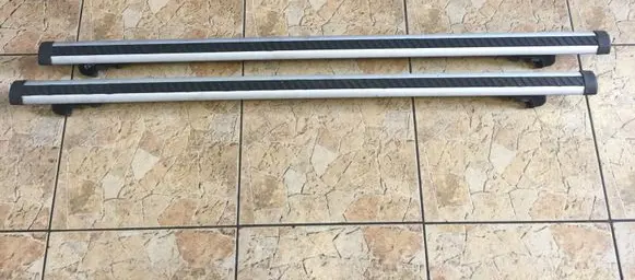 Mitsubishi Outlander Roof transverse bars on the 