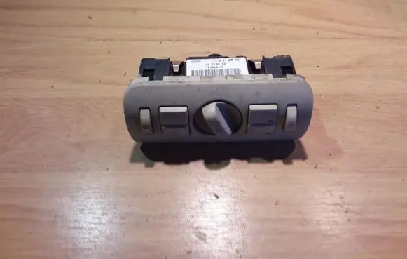 Volvo S80 Light switch 30739419