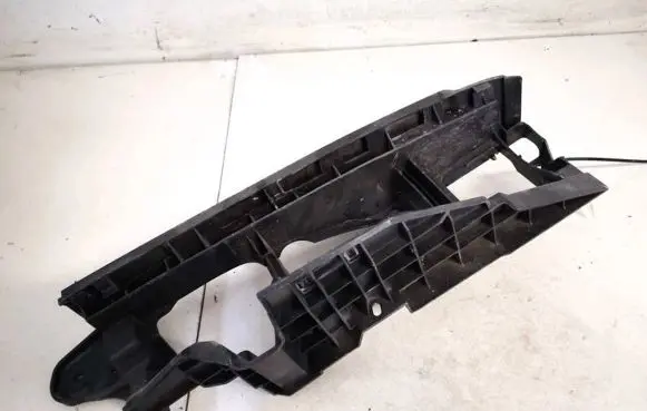 Nissan Cube Z12 Rear bumper mounting bracket 850421fa0a 85042-1fa0a