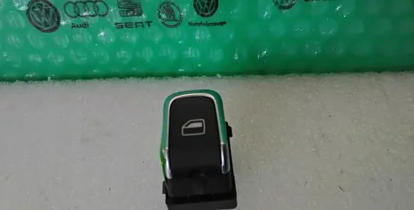 Audi A4 S4 B8 8K Electric window control switch 4H0959855A