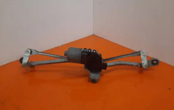 Audi A4 S4 B6 8E 8H Front wiper linkage and motor 8E1955119
