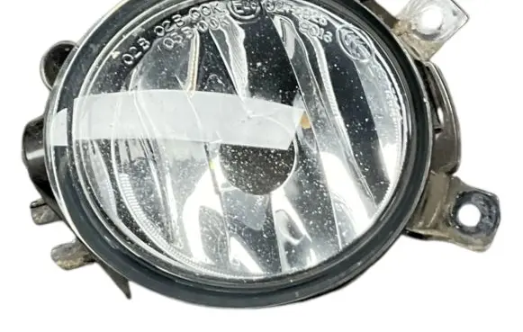 Skoda Octavia Mk2 (1Z) Front fog light 1Z0941699D 01023301 HELLA