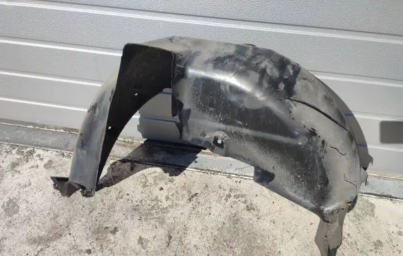 BMW Z4 E85 E86 Rear arch fender liner splash guards 7012729 74850610
