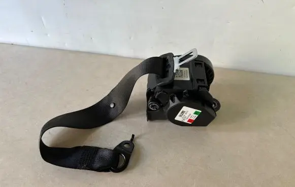 BMW 6 G32 Gran Turismo Rear seatbelt 632157000