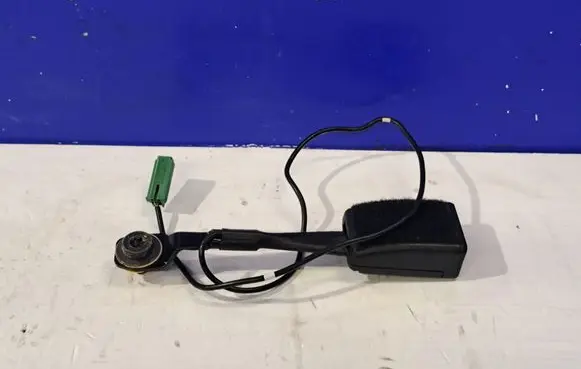 Volvo V60 Front seatbelt buckle 31436952