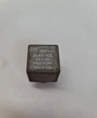Opel Meriva A Other relay 24430433 00004187 12V2A25A