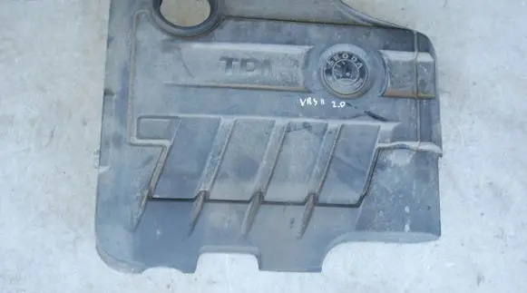 Skoda Octavia Mk2 (1Z) Engine cover (trim) 03L103925AM