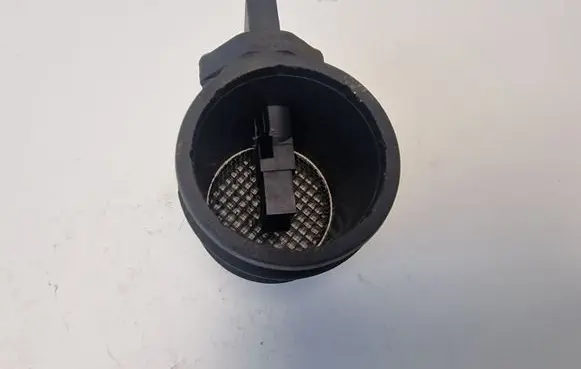 Audi A2 Mass air flow meter 057906461A