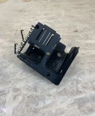 Volkswagen PASSAT B6 Fuse box cover 1K0907361B