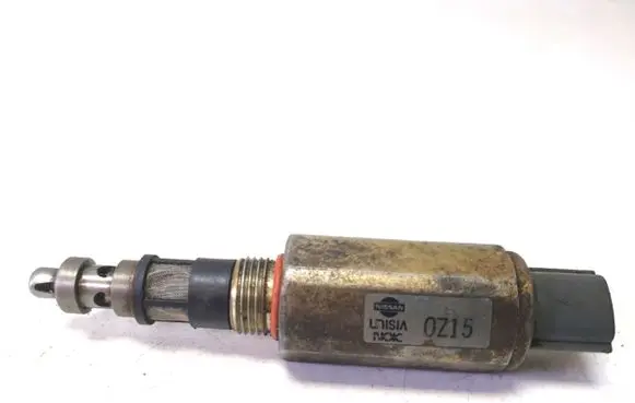 Nissan Almera N16 Camshaft position sensor 0Z15