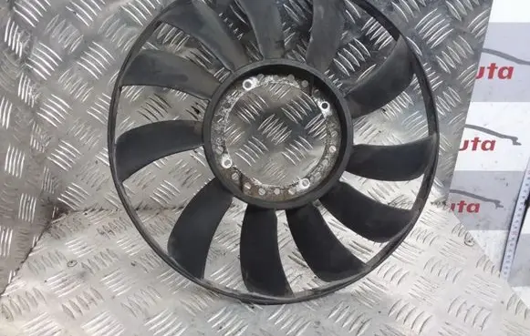 Audi A4 S4 B5 8D Fan impeller 058121301B