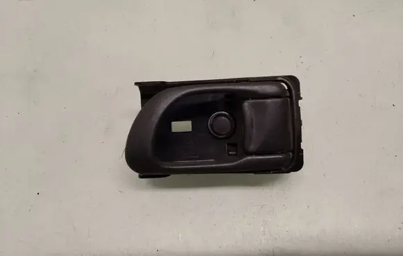 Rear door interior handle