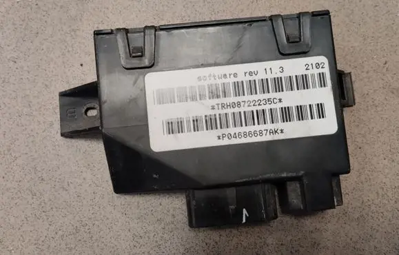 Chrysler Voyager Sliding door control unit/module P04686687AK