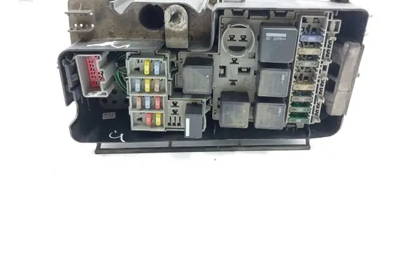 Volvo V70 Fuse module 30797010