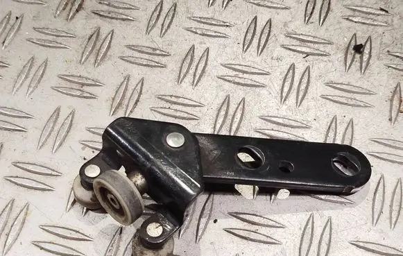 Volkswagen Crafter Sliding door lower roller guide/hinge 2K0843398
