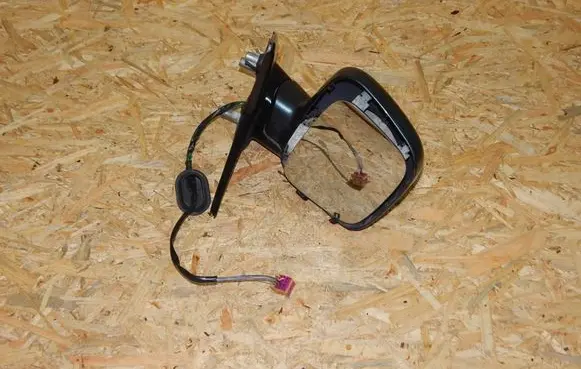 Volkswagen Multivan T5 Front door electric wing mirror 7H1857502