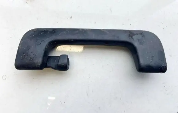 Audi A4 S4 B6 8E 8H Rear interior roof grab handle 8e0857608