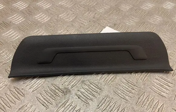 KIA Sportage Rear sill trim cover 85877F1000 85878F1000