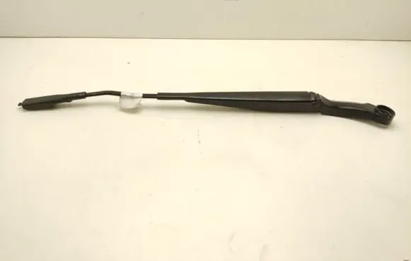 Ford Mustang VI Front wiper blade arm FR3B17C495AA