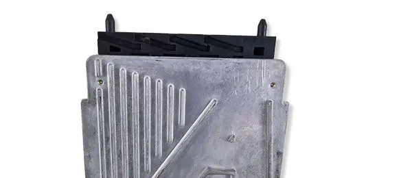 Volvo V70 Engine control unit/module 1928403486