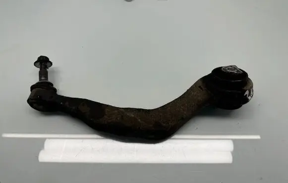 BMW 5 G30 G31 Front lower control arm/wishbone