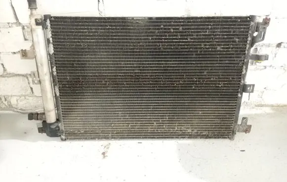 Volvo XC90 A/C cooling radiator (condenser)