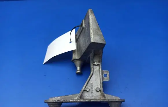 Mercedes-Benz C W203 ABS pump bracket A2034310240