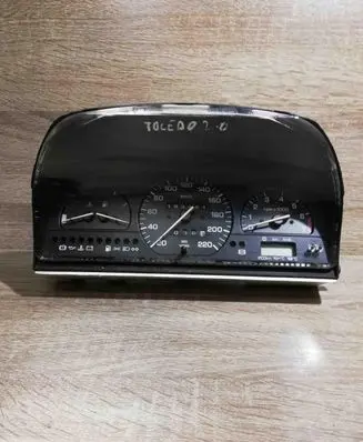 Seat Toledo I (1L) Speedometer (instrument cluster) 1L0919033H