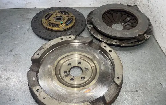 Opel Mokka Clutch set kit 96184354 55582938
