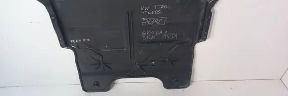 Volkswagen T-Cross Engine splash shield/under tray 2Q0825236G