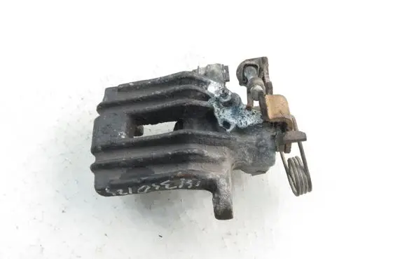 Volkswagen PASSAT B5 Rear brake caliper 