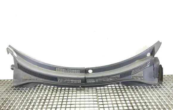 Wiper trim