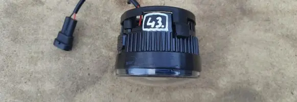 Toyota Prius (XW10) Front fog light