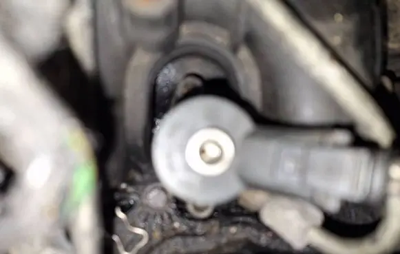 Volvo V50 Fuel injector 0445110188