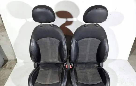 Mini Cooper Countryman R60 Seat set 