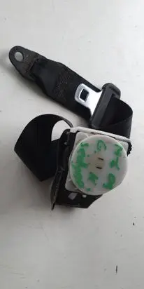 Mazda 6 Rear seatbelt