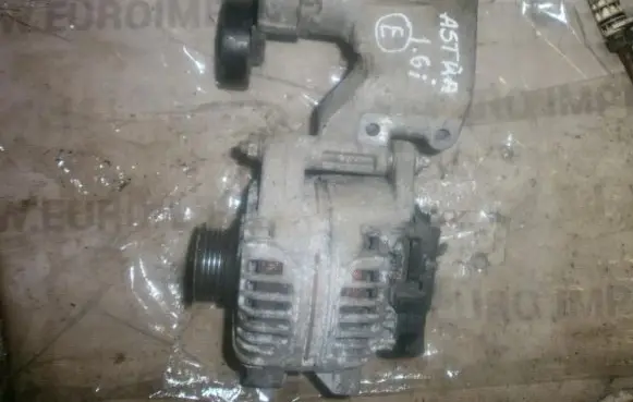Opel Astra G Generator/alternator 0124415002 90561971