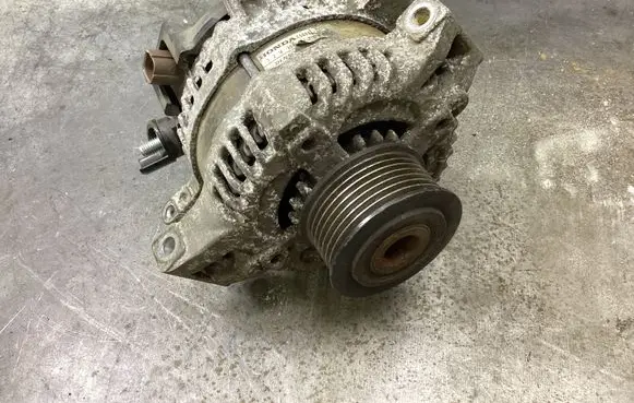 Generator/alternator