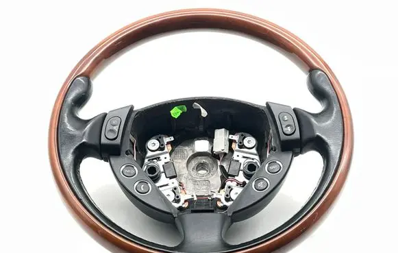 Maserati Quattroporte Steering wheel 87132302032