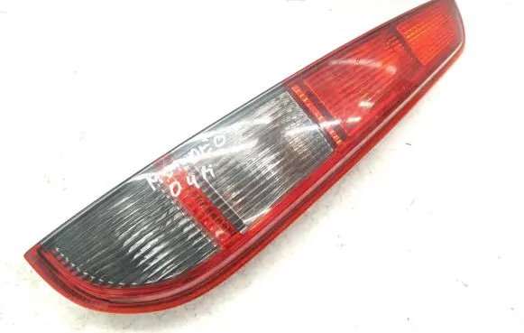Ford Focus Rear/tail lights 4M5113N004C
