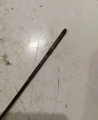 Volvo V70 Oil level dip stick 