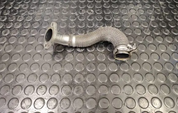 Audi A8 S8 D4 4H EGR valve line/pipe/hose 059131530n